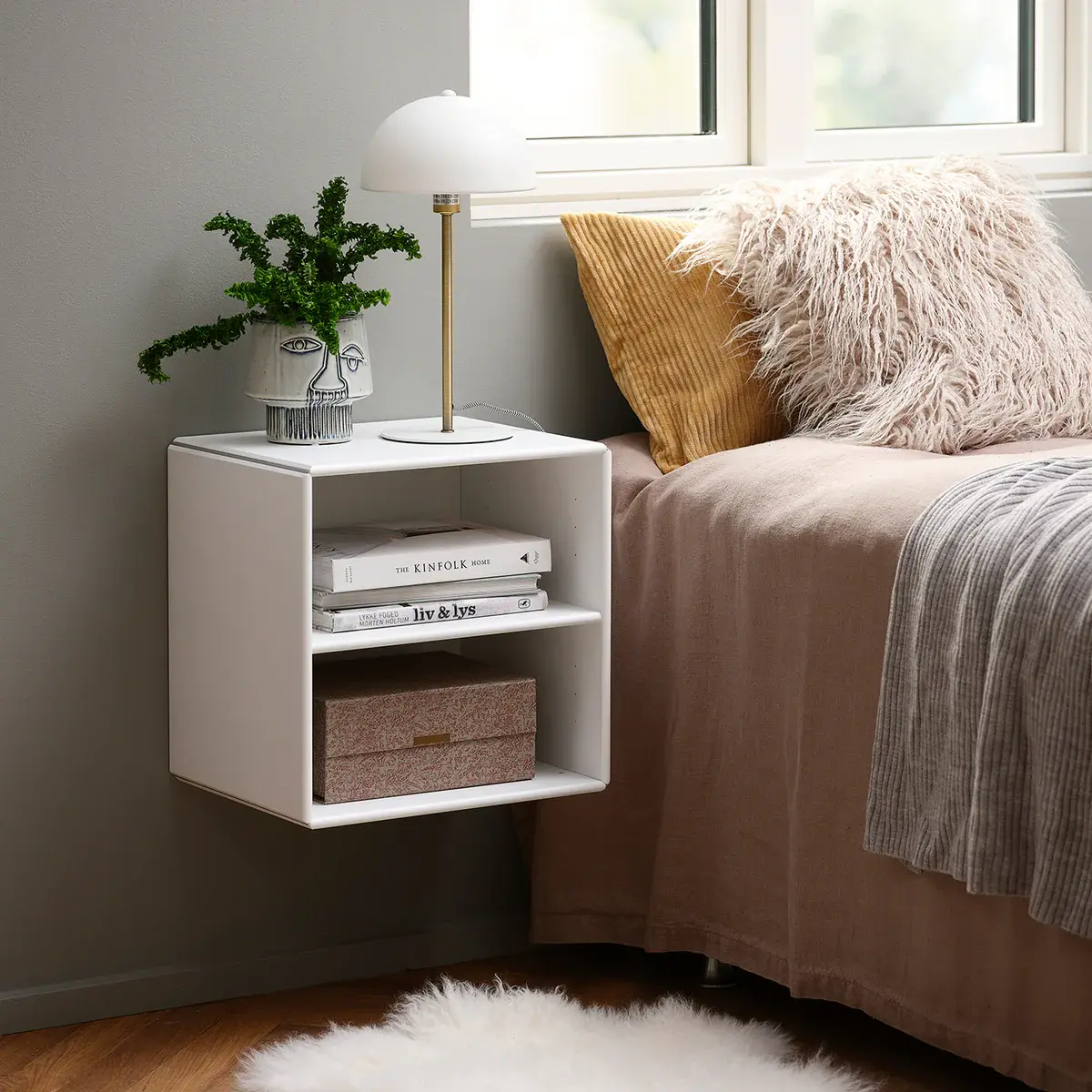 Charlotte vægreol - hvid